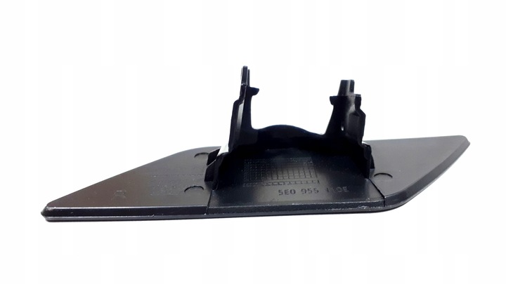 фото №4, Заглушка склоомивача лампи p octavia 3 5e0955110f