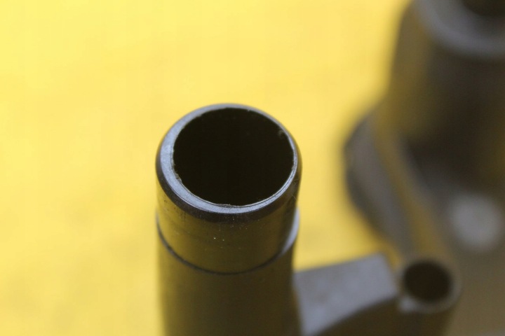 фото №6, Вентиляція картера масла jaguar 276dt 2.7 d 4r8q-6a785-ae