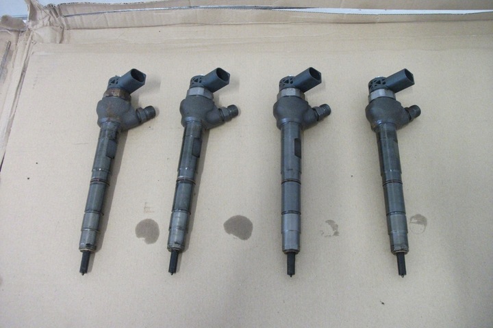 фото №1, Інжектор vw golf vii 1.6 tdi 04l130277ak