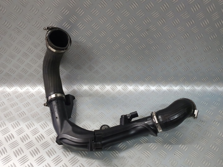 фото №4, Труба інтеркулер vw passat 2.0 tdi 5n0145770