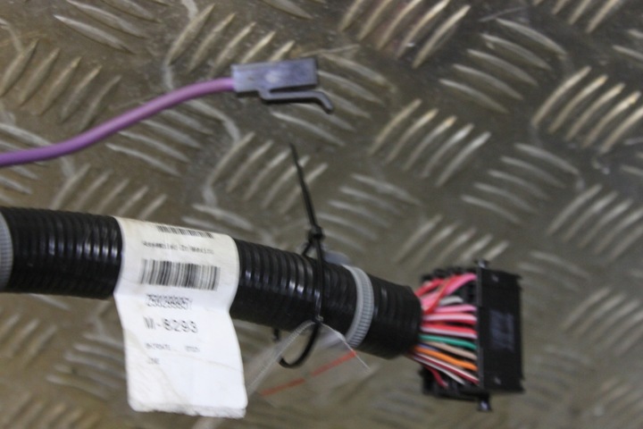 фото №5, Camaro v 2015 установка жгут 23169951