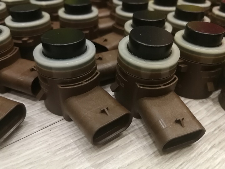 фото №1, Датчик pdc skrajn volvo xc60 ii 31471049 оригинал