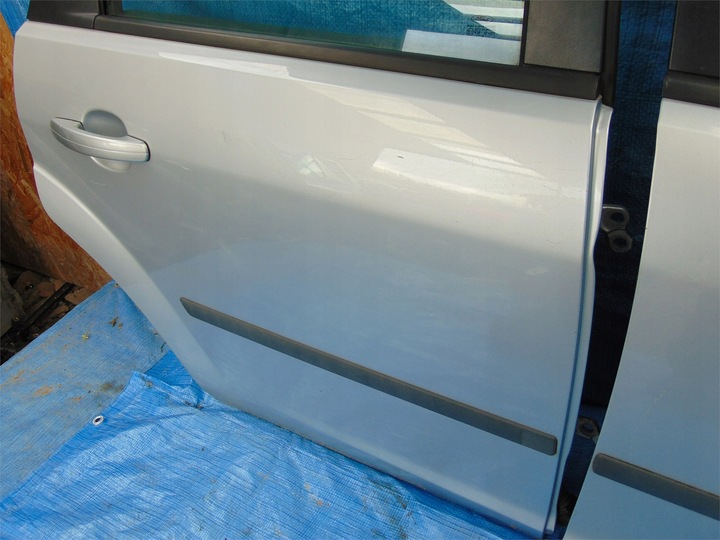 фото №5, Ford focus mk2 04-07 універсал двері праві зад комплект