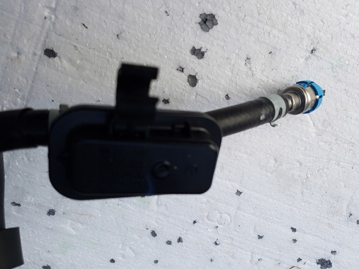 фото №1, Vw golf vii шланг клапан топлива 5q0127242b