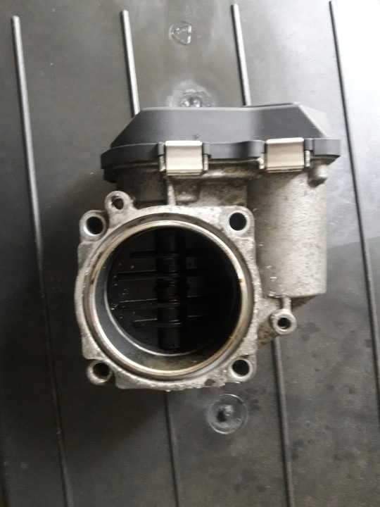 фото №4, Дросельна заслінка bmw e87 e81 2,0i 7561066