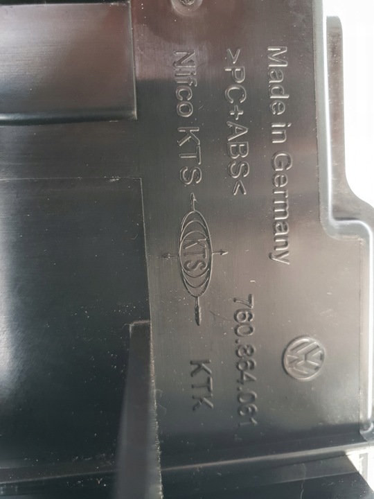 фото №6, Vw touareg 3 iii 18- бардачок 760864061