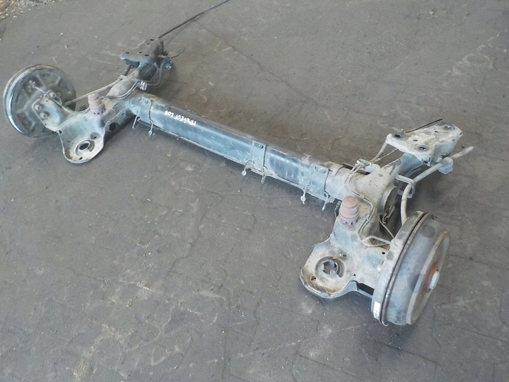 фото №1, Peugeot 208 балка зад управляемая ось