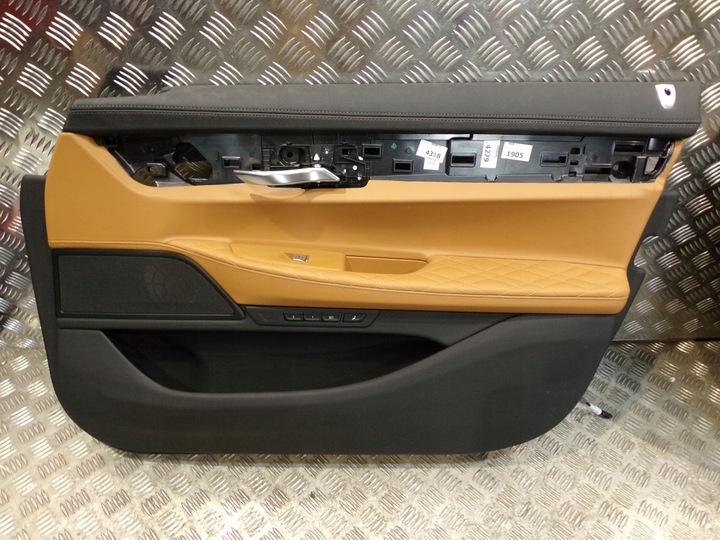 фото №6, Bmw g11 g12 оббивка боковина двері перед зад шкіра