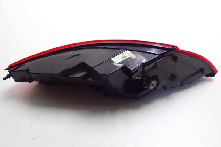 фото №6, ^^ audi tt 8s0 лампа led зад права 8s0945096a