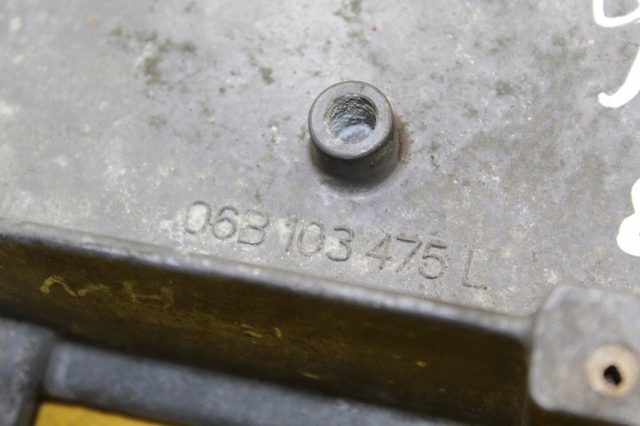 фото №7, Кришка клапанів vw passat b5 1.8 b 063103475l