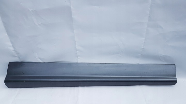 фото №1, Audi q5 ii 17r- 80a s-line планка дверь правая перед