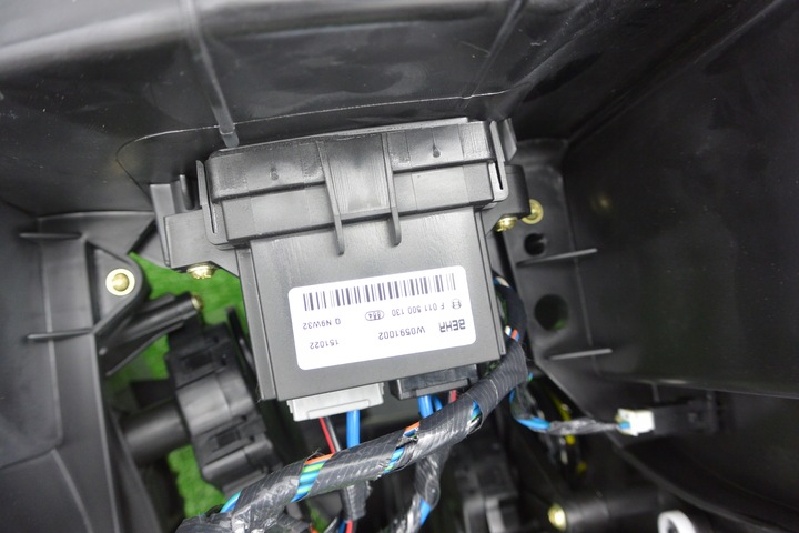 фото №12, Обігрівач комплектна quattroporte vi ghibli eu бензин 3.0 usa