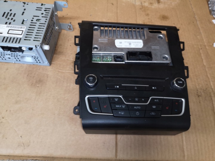 фото №8, Ford mondeo mk5 2015r магнитола gps синхронизация 2