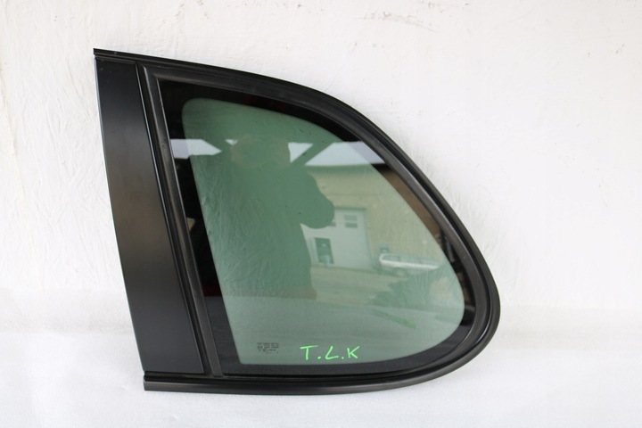 фото №1, Porsche cayenne скло кузовна ліва зад .