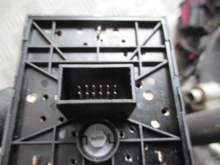 фото №9, Выключатель света opel corsa c 03-06r 9116612pb