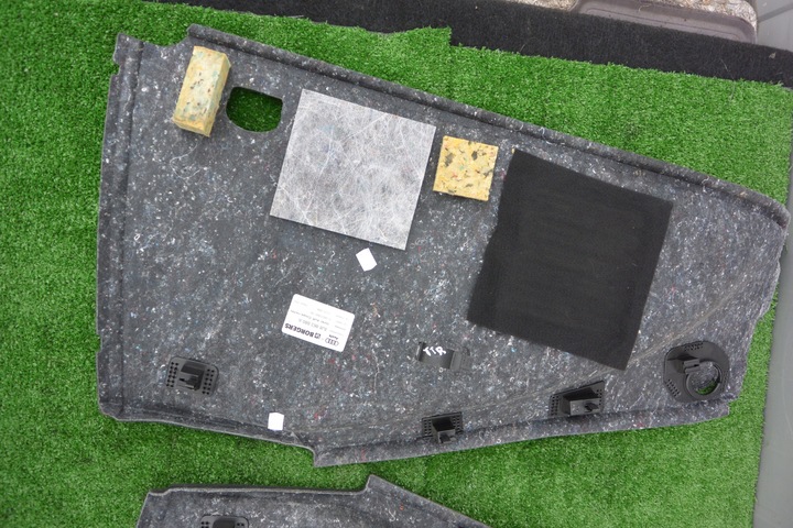 фото №6, Боковина багажника tepicerka audi tt 8j комплект