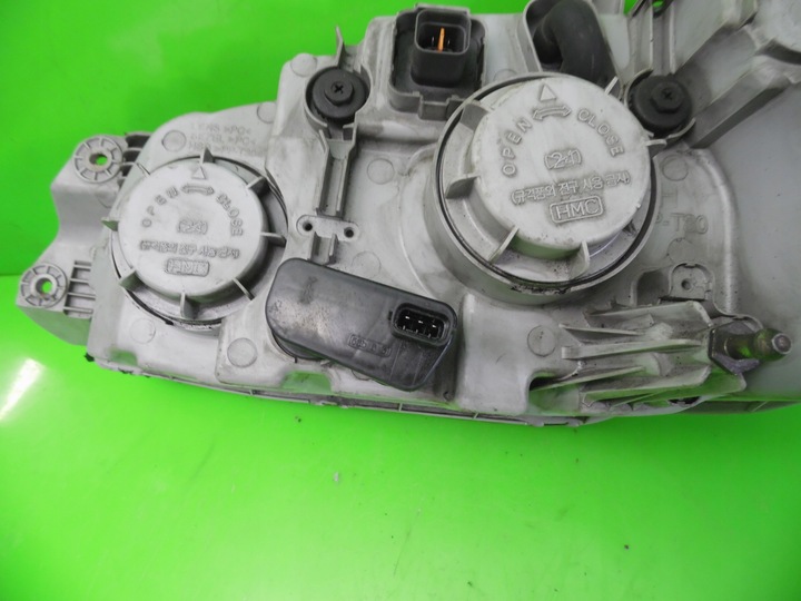 фото №9, Лампа фара перед правая kia carnival i fl 01-