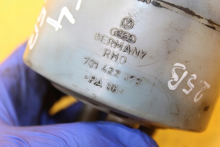 фото №7, Бачок підсилювача vw t4 2.5 b 701422377