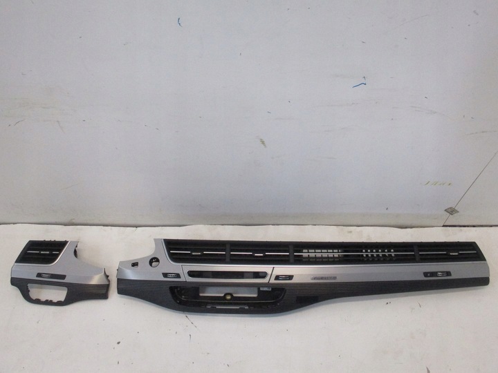 фото №1, Планка консоли воздуховод audi q7 4m0