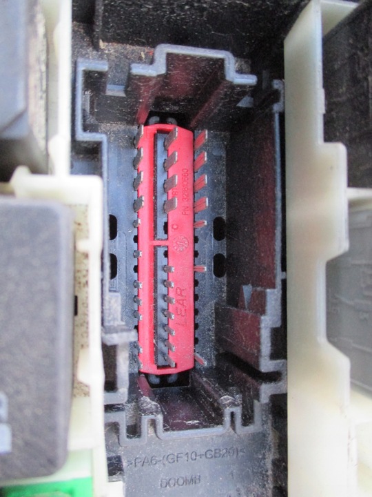 фото №14, Коробка предохранителей c-max 03-06 1.6 tdci