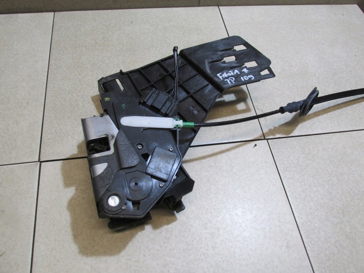 фото №1, Замок двері зад праві 5 контактів fiesta mk7 2009 рік