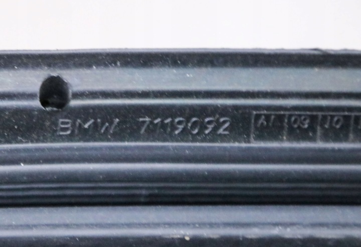 фото №5, Bmw e92 купе уплотнитель дверь правая 7119092