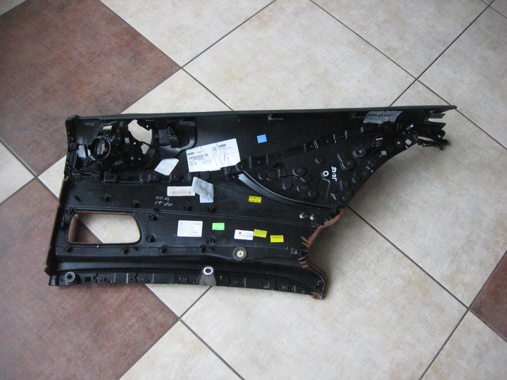 фото №7, Оббивка боковина лівий mercedes s клас купе w217