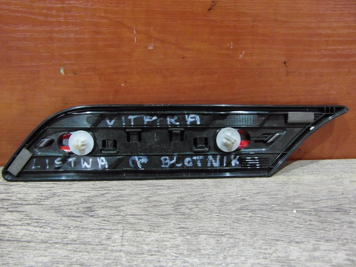 фото №5, Планка накладка крыльев правая suzuki vitara 16r