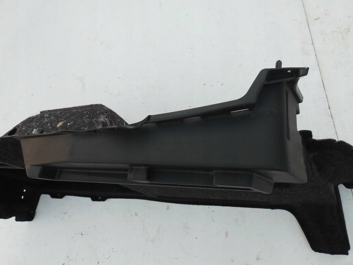 фото №9, Боковина оббивка багажника лівий superb iii hb