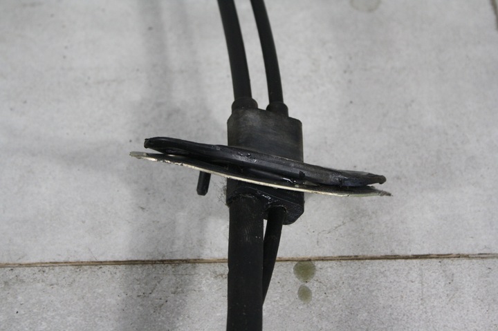 фото №7, Hyundai i30 2.0 crdi домкрат тросы изменения коробки передач