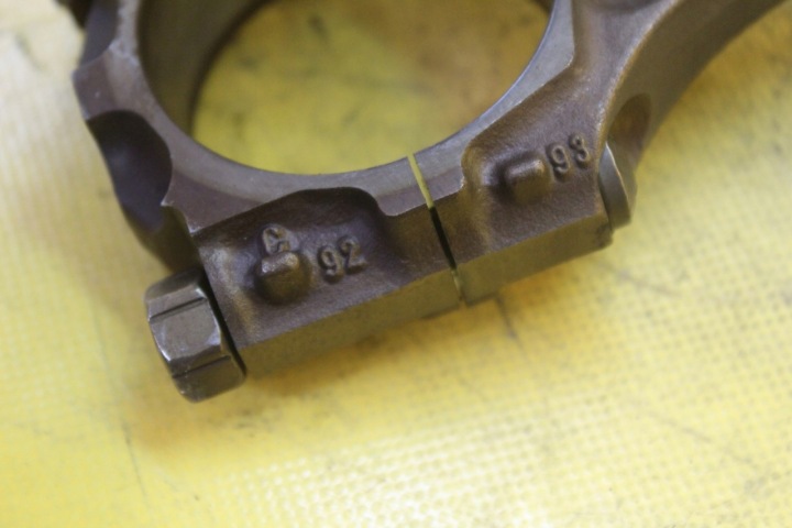 фото №6, Поршень шатун vw passat b5 1.8 b apt 027b