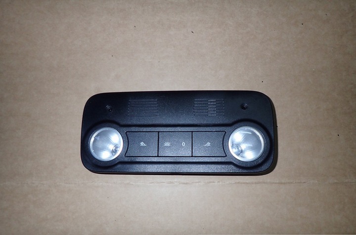 фото №1, Dw golf 6 лампа потолок 1q0947105d