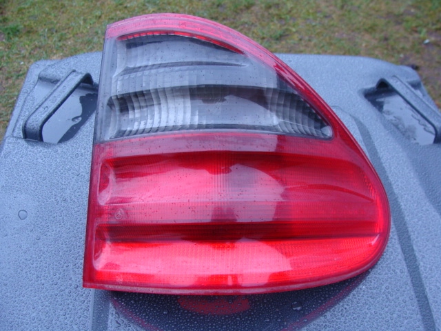 фото №1, Лампа зад задняя правая w крыло mercedes w210