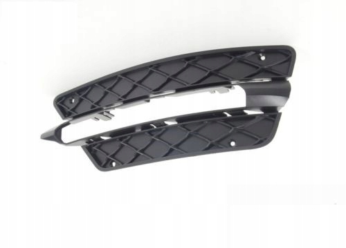 фото №1, Решітка w бампер mercedes w204 c class l p