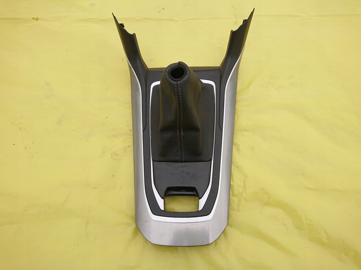 фото №1, Peugeot 308 t9 рамка хром чохол тунелю