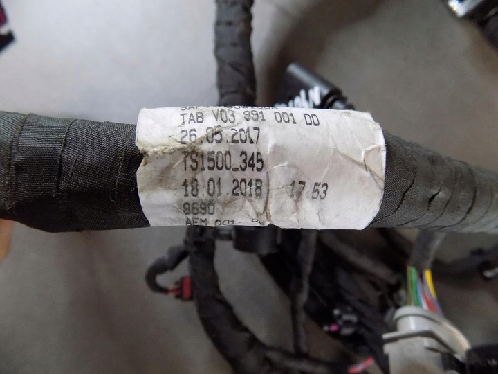 фото №5, Vw passat b8 1.5 tsi джгут двигуна v03991001dd