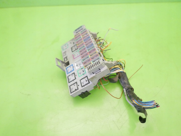 фото №6, Коробка запобіжників opel corsa b fl 1.0 12v 97-