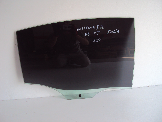 фото №2, Скло правий зад opel insignia i хетчбек 2012