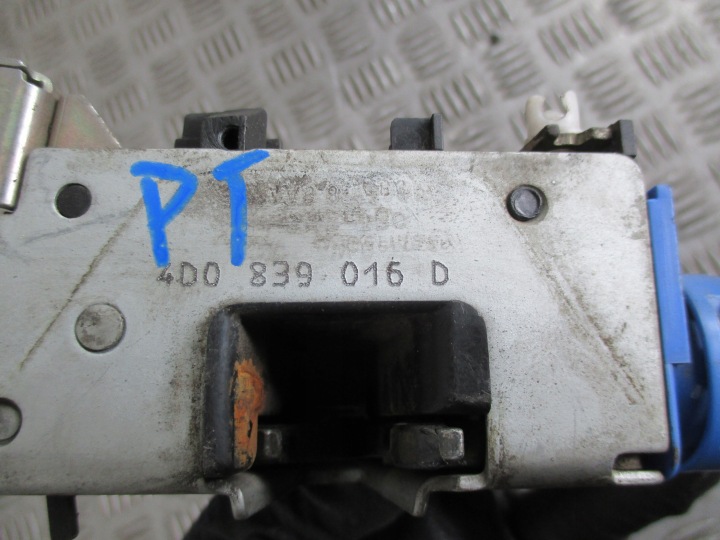 фото №7, Замок правое зад audi a8 94-99r 4d0839016d