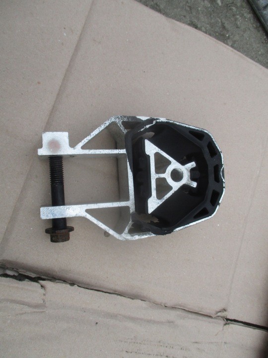 фото №1, Лапи подушка коробки коробки передач kuga mk1 2.0 tdci