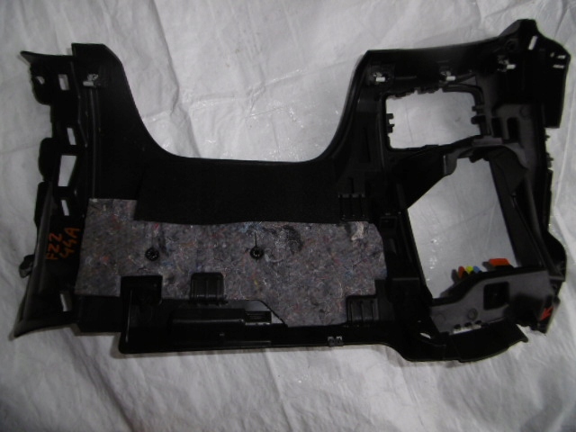 фото №7, Renault scenic iv защита pod рули 681084332r