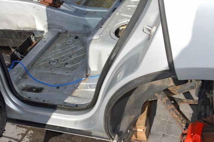 фото №1, Porsche cayenne 955 поріг стійка лівий зад