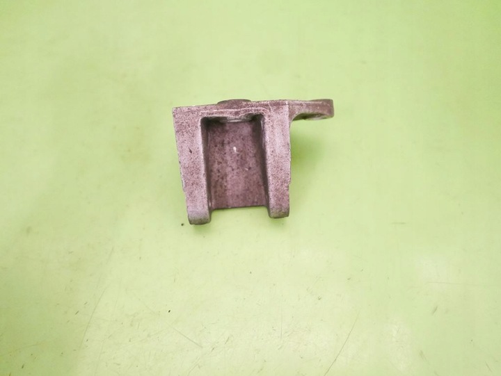 фото №8, Лапи кронштейн mazda premacy i cp fl 1.8 16v 01-05