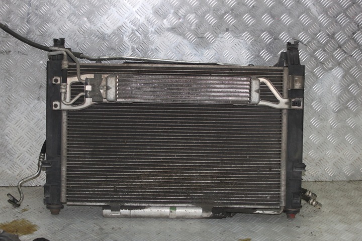 фото №4, Mercedes w245 комплект радиатор + вентилятор дизель