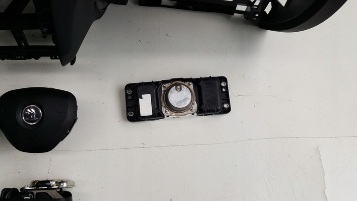 фото №5, Skoda octavia 3 iii 5e панель консоль подушка безпеки ремені