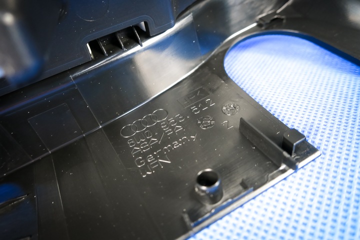 фото №6, Защита колонки рулевого audi a5 8w 8w0953512