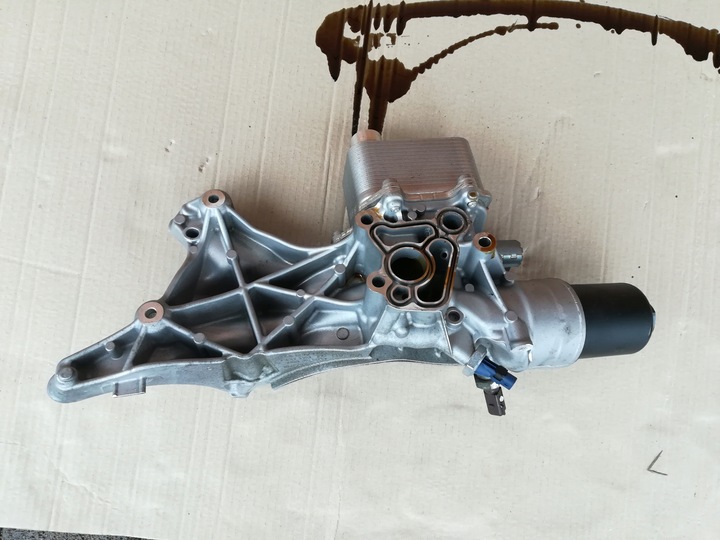 фото №1, Audi vw seat skoda основание фильтра масла 06l903143l