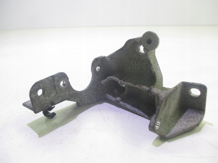 фото №8, Master iii movano 2.3 dci лапи кронштейн двигуна