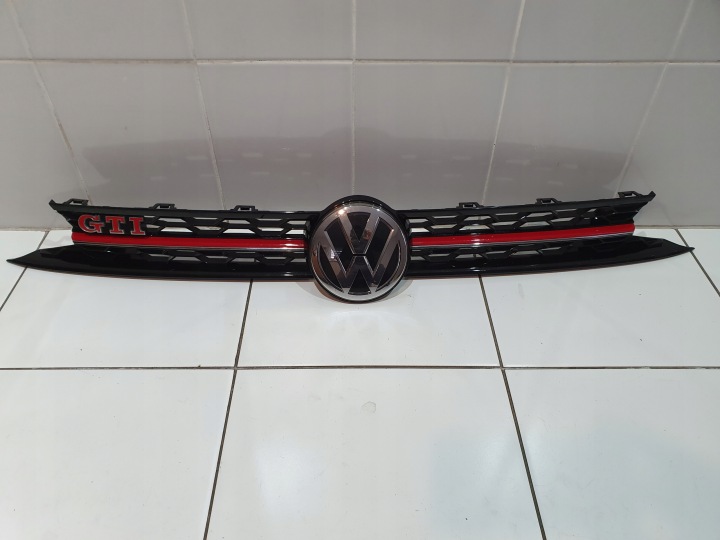 фото №9, Решітка радіатора решітка polo gti 2g0853653m