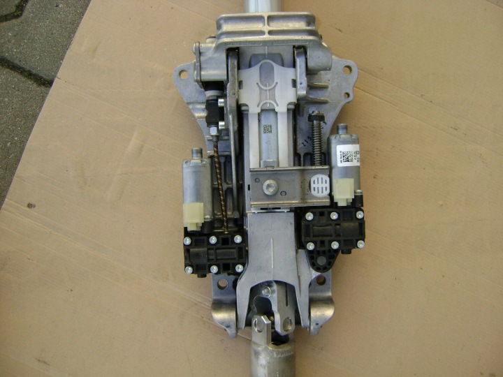 фото №6, Новая рулевая колонка mercedes w205 a2054606701